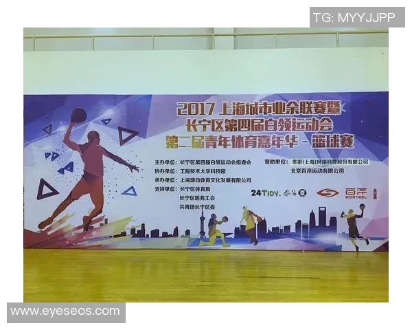 璀璨足球明星海报挂画点亮你的空间展现运动激情与风采